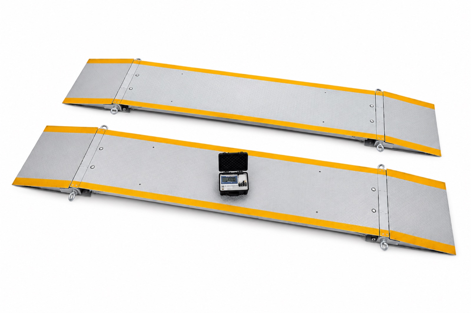 Double axle weighing scale in use